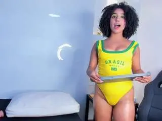 Darly-ross  live sex cam