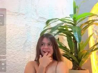 Roxane-luxeh  live sex cam