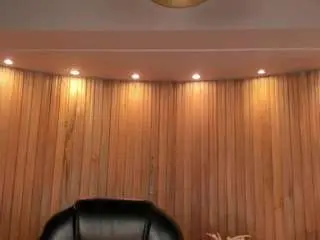 Valeriavelvet  live sex cam