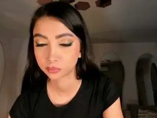 Valeriavelvet  live sex cam