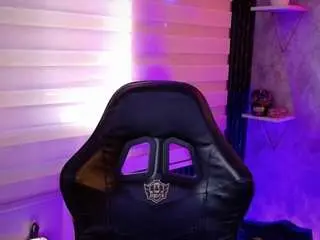 Adaanddamian2  live sex cam
