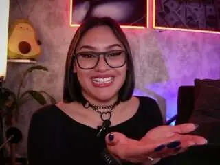 Adaanddamian2  live sex cam