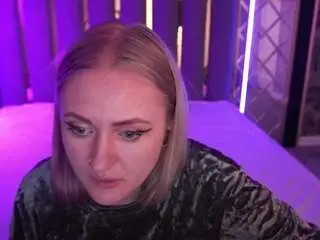 Dramaquenn  live sex cam