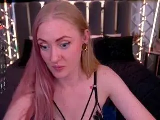 Dramaquenn  live sex cam
