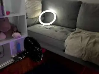 Gabymiller22  live sex cam