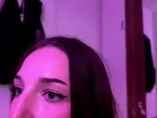 Ivanascee  live sex cam