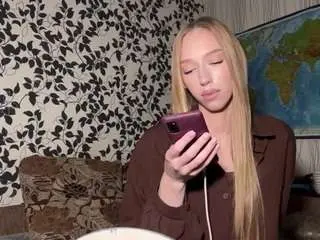 Laraethurrell  live sex cam
