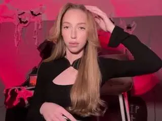 Laraethurrell  live sex cam