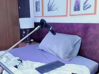 Luisa-boobs  live sex cam
