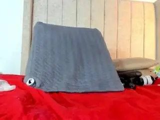 Monthblack  live sex cam