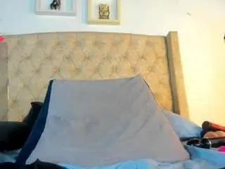 Monthblack  live sex cam