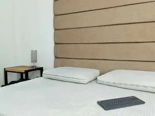 Sally-rosses  live sex cam