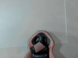 Amykolbold33  live sex cam