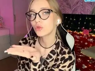 Daniaoetzel  live sex cam