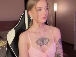 Daniaoetzel  live sex cam