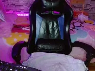 Jhuliahillss  live sex cam