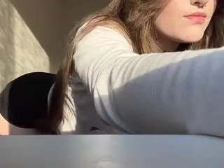 Leravalentini  live sex cam