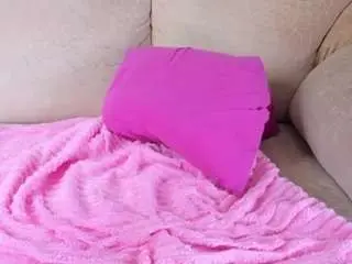 Burnthewitch  live sex cam