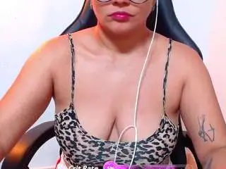 Hotallicie  live sex cam