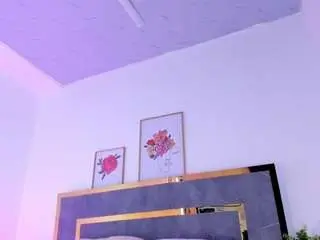 Jenifer-lux  live sex cam