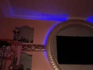 Orla86  live sex cam