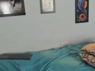 Sweet-rosse72  live sex cam