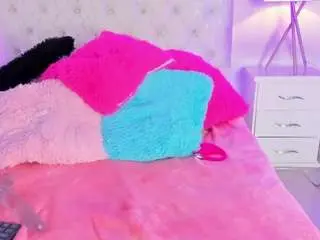 Cailin-dione  live sex cam
