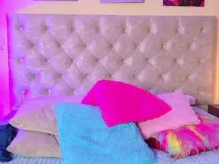 Cailin-dione  live sex cam