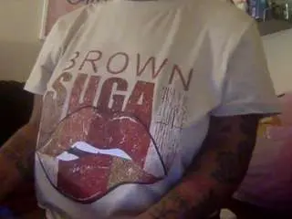 Yveshawty  live sex cam