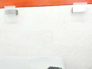 Aliicee-green  live sex cam