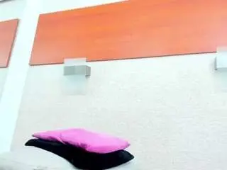 Aliicee-green  live sex cam