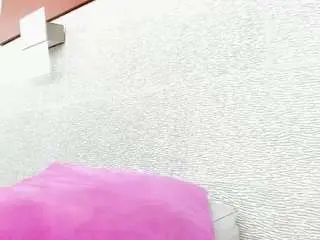 Aliicee-green  live sex cam