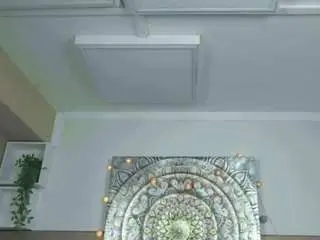 Bonniebotox  live sex cam