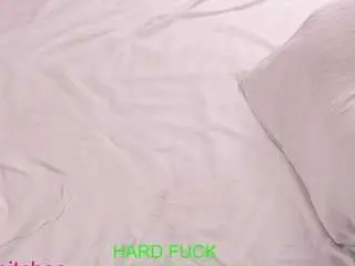 Carolynmoreno  live sex cam