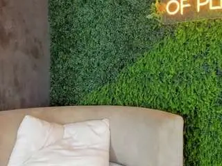 Hannacupper  live sex cam