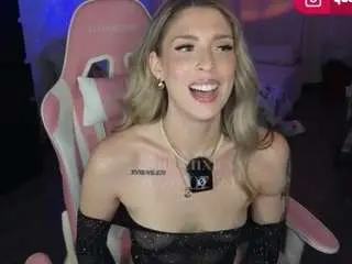 Queenxlexy  live sex cam