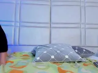 Tiffanyhoustton  live sex cam