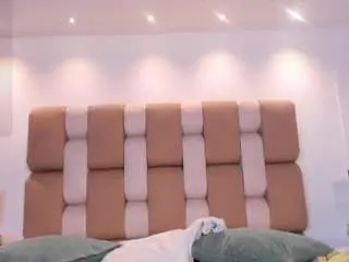 Tiffanyhoustton  live sex cam