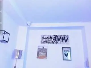 Tiffanyhoustton  live sex cam
