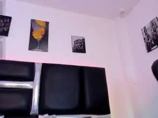 Tiffanyhoustton  live sex cam