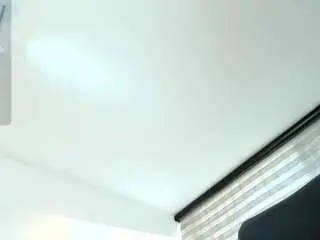 Tiffanyhoustton  live sex cam