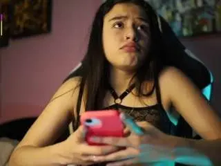 Danaa-rouse  live sex cam