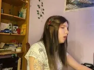 Brunadancel  live sex cam