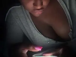 Icedcoffeex  live sex cam