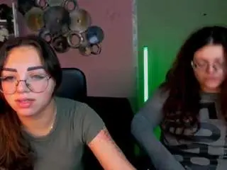 Loya-best  live sex cam