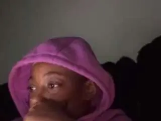 Sweetestsexcthang  live sex cam