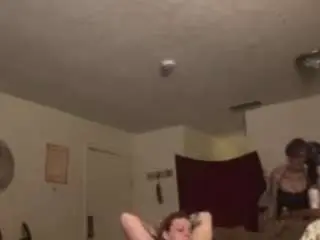 Urfr3akyslxt  live sex cam