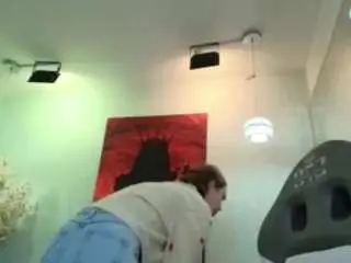 Valeryymiller  live sex cam