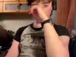 Adrienemartire  live sex cam