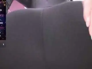 April-bowie  live sex cam